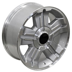 18" Silver wheel replacement for Chevy C2500 1988-2000. Replica Rim 9451341