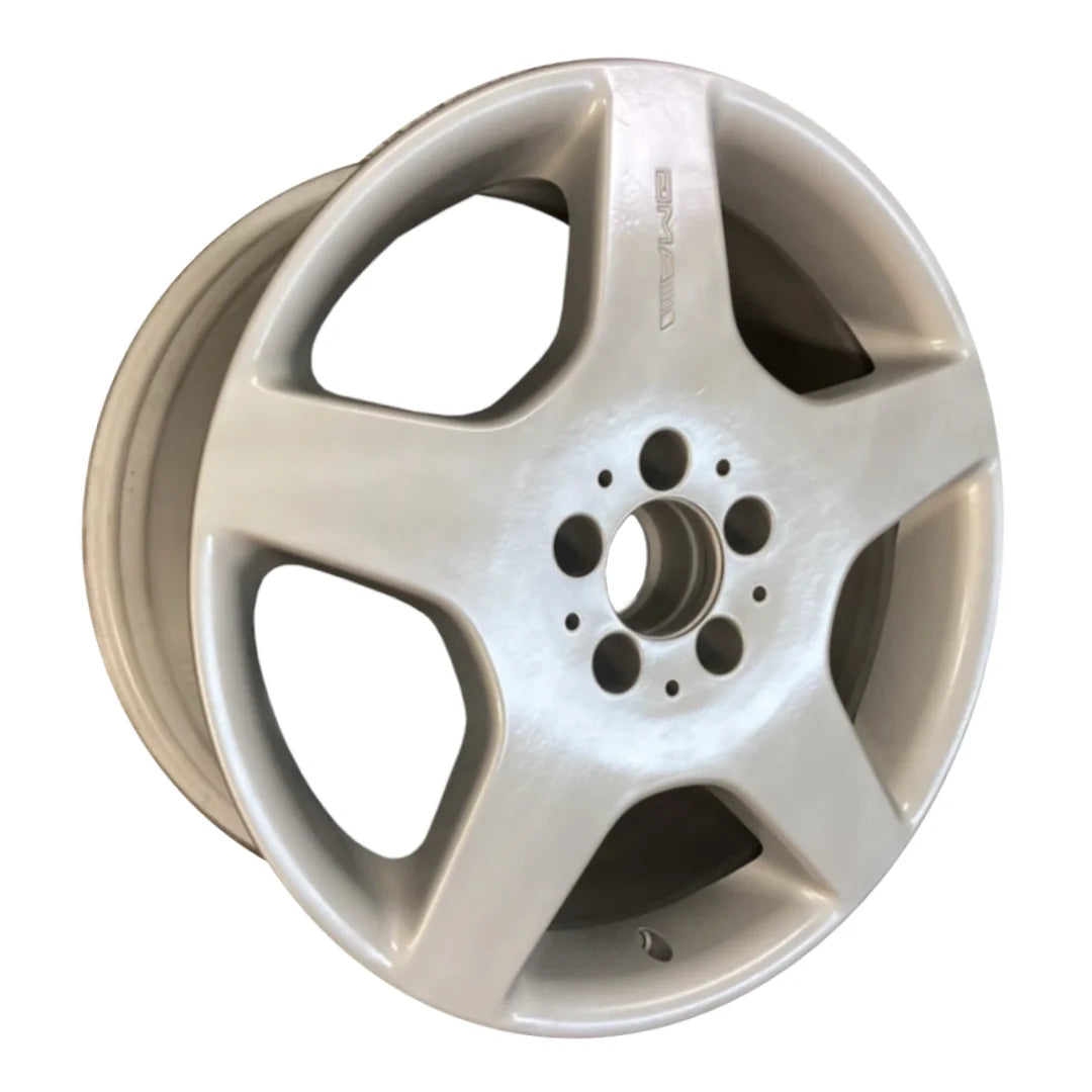 Angle view of an 18x9-inch Mercedes ML550 rim 65248. 2000-2003 AMG  Silver OEMwheels.forsale  A1294011802