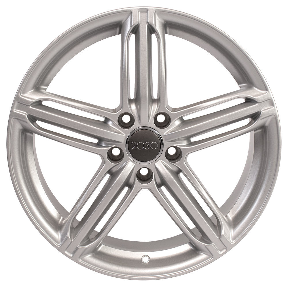 Front view of a 18x8 Silver wheel replacement for Audi Volkswagen replica rim 7154604